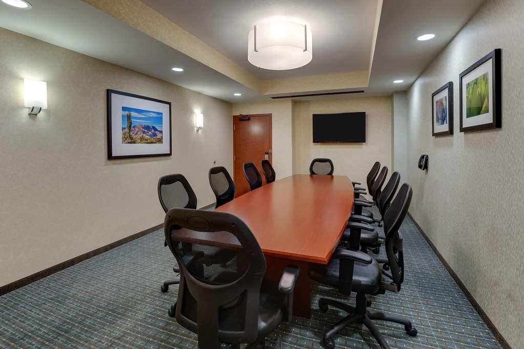 Drury Inn & Suites Phoenix Chandler Fashion Center Стая снимка