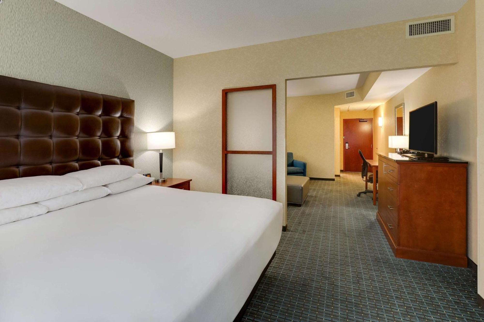 Drury Inn & Suites Phoenix Chandler Fashion Center Екстериор снимка