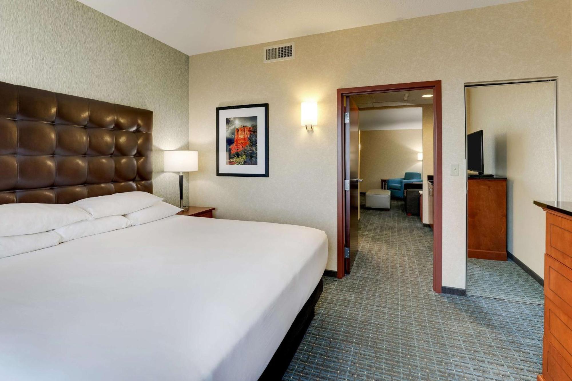 Drury Inn & Suites Phoenix Chandler Fashion Center Екстериор снимка