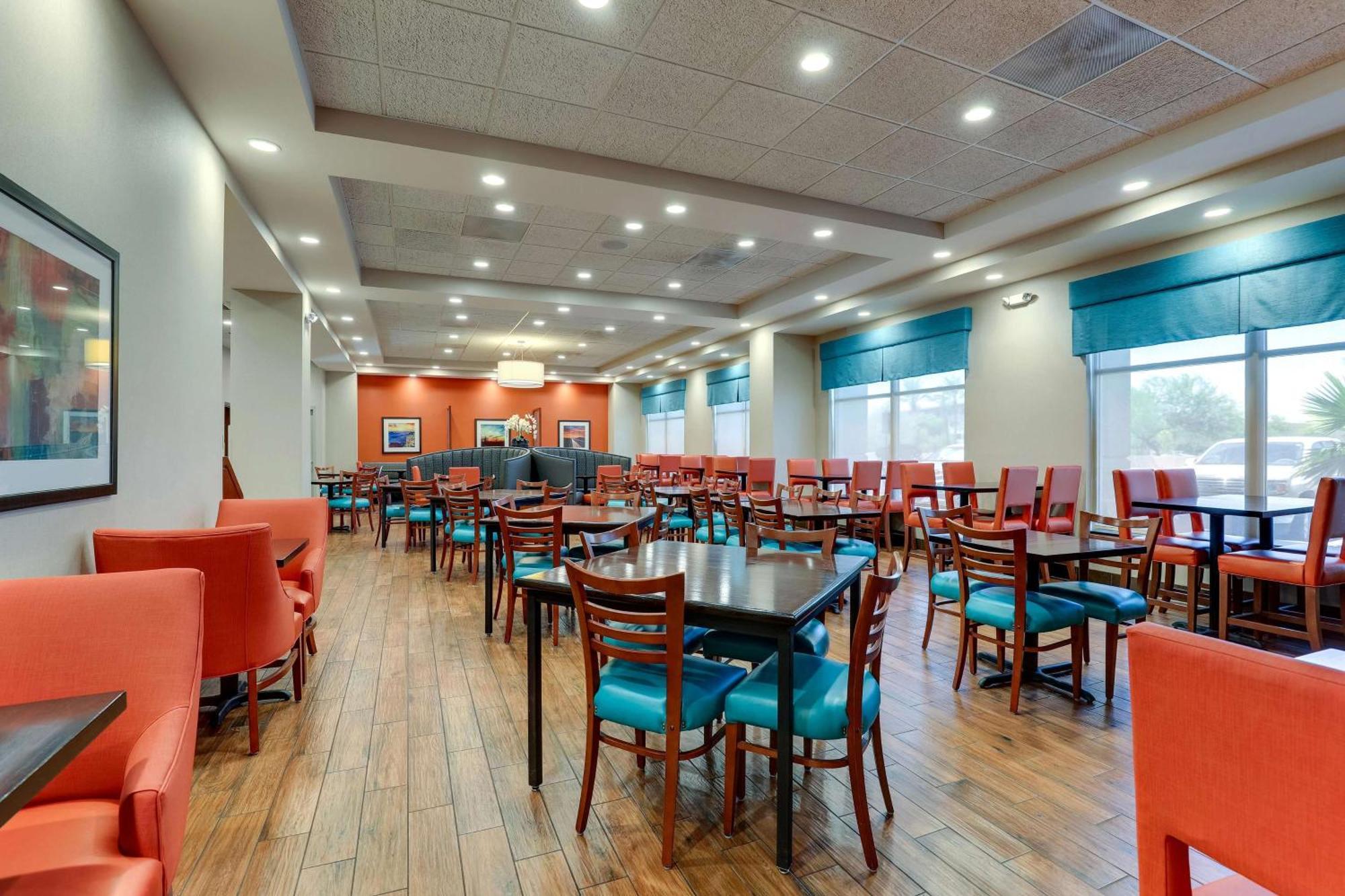 Drury Inn & Suites Phoenix Chandler Fashion Center Екстериор снимка