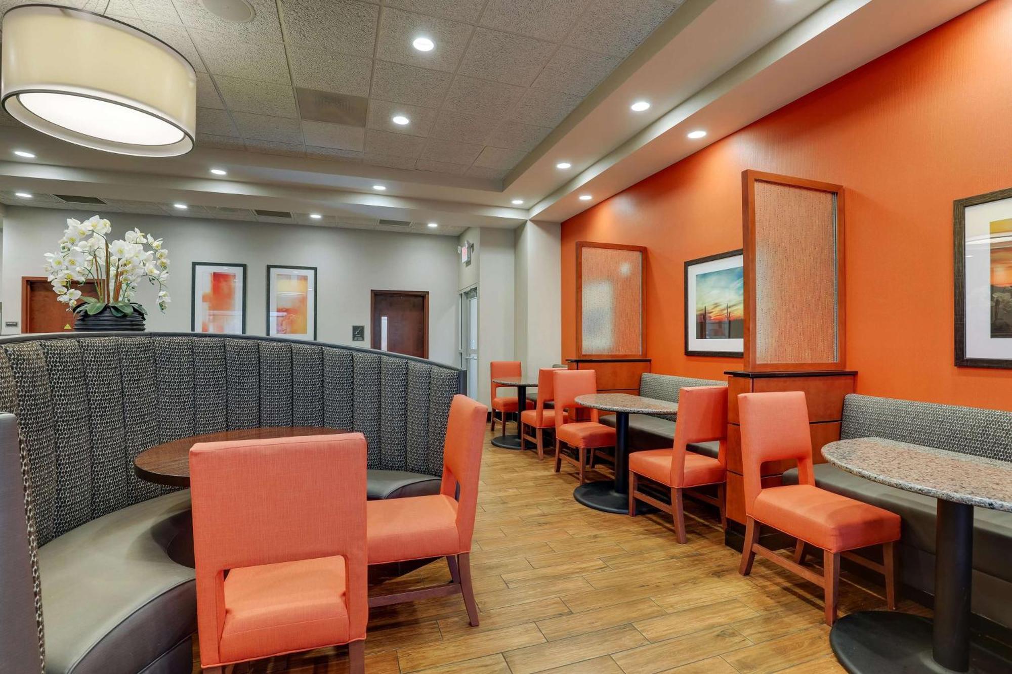 Drury Inn & Suites Phoenix Chandler Fashion Center Екстериор снимка