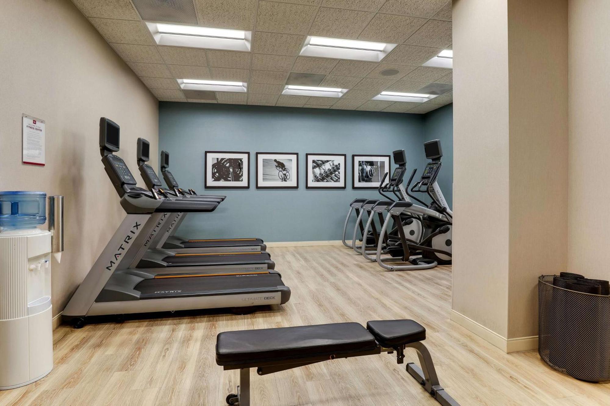 Drury Inn & Suites Phoenix Chandler Fashion Center Екстериор снимка