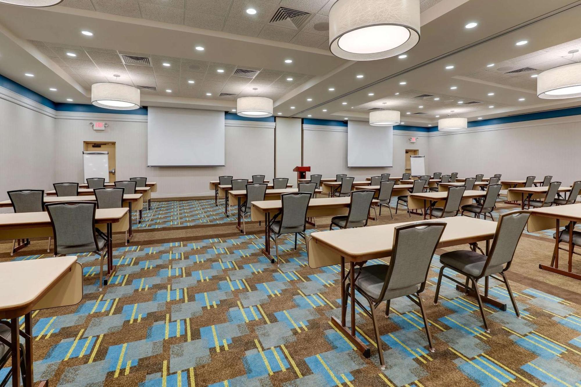 Drury Inn & Suites Phoenix Chandler Fashion Center Екстериор снимка